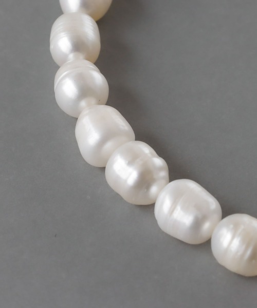 abaskdesign（アバスクデザイン）の「金属アレルギー対応  淡水パール&喜平チェーンチョーカーネックレス（チョーカー・レディース・ゴールド・FREE）」の3枚目の写真