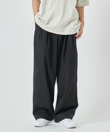 TRIPLE PLEATED EASY TROUSERS