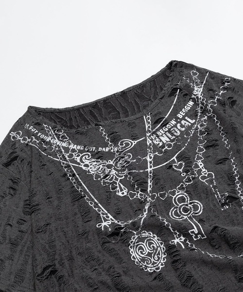 HOOK(フック)の「スカーフ付きチェーンプリントTシャツ(Tシャツ/カットソー・レディース・ダークグレー/ライトベージュ・SMALL/MEDIUM)」の17枚目の写真