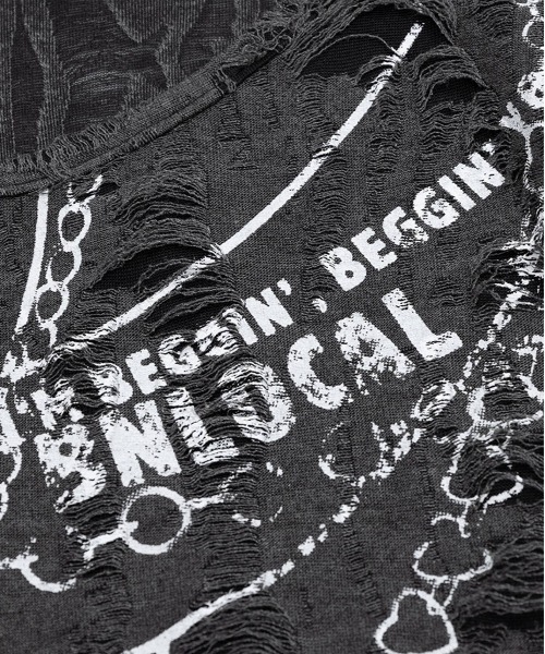 HOOK(フック)の「スカーフ付きチェーンプリントTシャツ(Tシャツ/カットソー・レディース・ダークグレー/ライトベージュ・SMALL/MEDIUM)」の20枚目の写真