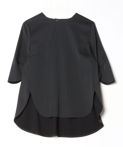COMME CA（コムサ）の「【ブライトリーセットアップ】サテンストライプ プルオーバー（シャツ/ブラウス・レディース・グレー/ブラック・9号/11号）」の2枚目の写真