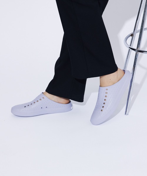 Rouge vif la cle（ルージュヴィフラクレ）の「【Native Shoes/ネイティブシューズ】JEFFERSON CLOG Wanderfoam/軽量/スニーカー【WEB限定】（スリッポン・レディース・ホワイト/パープル・24.5/23.5/25.5）」の5枚目の写真