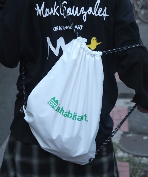 INHABITANT（インハビタント）の「【INHABITANT】ワンポイント ブランドロゴプリント ベーシック ナップザック メンズ レディース（バックパック/リュック・メンズ・グリーン/オレンジ/イエロー/ブラック/ブルー/グレー/ホワイト/パープル・FREE）」の17枚目の写真