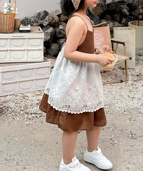 aimoha（アイモハ）の「【aimoha-KIDS-】キッズ かぎ針編みキャミワンピ＋バブーシュカセット (SS)（ワンピース・キッズ・チョコ・90/100/110/120/130）」の7枚目の写真