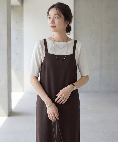 STYLE DELI(スタイルデリ)の「サラッとした5分袖ボートネックニットB(ニット/セーター・レディース・ブラック/ホワイト/イエロー・MEDIUM)」の9枚目の写真