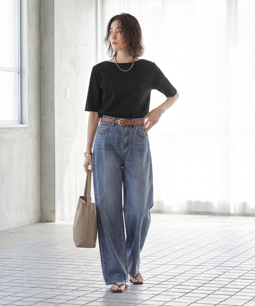 STYLE DELI(スタイルデリ)の「サラッとした5分袖ボートネックニットB(ニット/セーター・レディース・ブラック/ホワイト/イエロー・MEDIUM)」の14枚目の写真