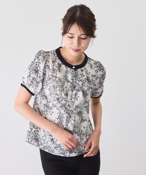 Jayro（ジャイロ）の「バンドカラー配色パフ半袖ブラウス（シャツ/ブラウス・レディース・ネイビー/ホワイト系その他2/ブラック系その他/サックスブルー/オフホワイト・M）」の10枚目の写真