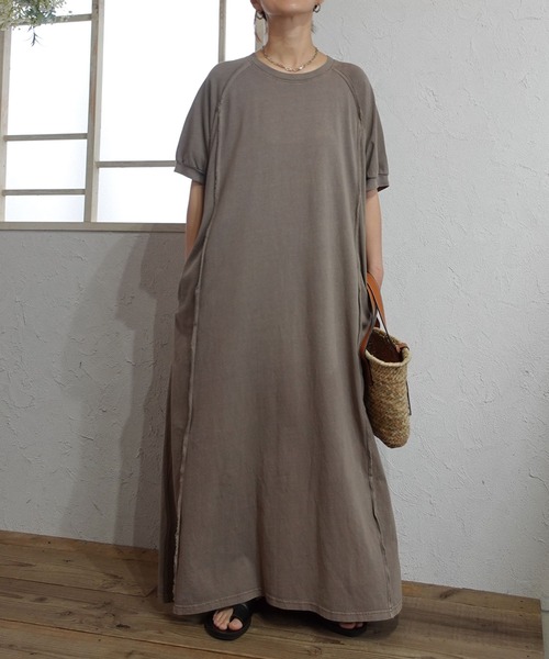 CORNERS by KR（コーナーズバイケーアール）の「【CORNERS by KR】ピグメントデザインカットロングワンピース（ワンピース・レディース・カーキ/ブラック/チャコールグレー・L/M）」の7枚目の写真