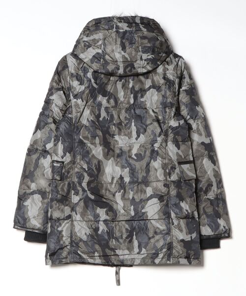 AKM x DUVETICA border hooded jacket（ダウンジャケット/コート）｜DUVETICA（デュベティカ）