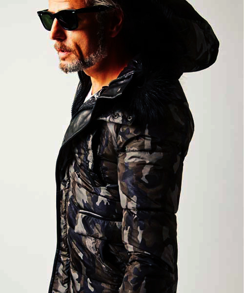 AKM x DUVETICA border hooded jacket（ダウンジャケット/コート）｜DUVETICA（デュベティカ）