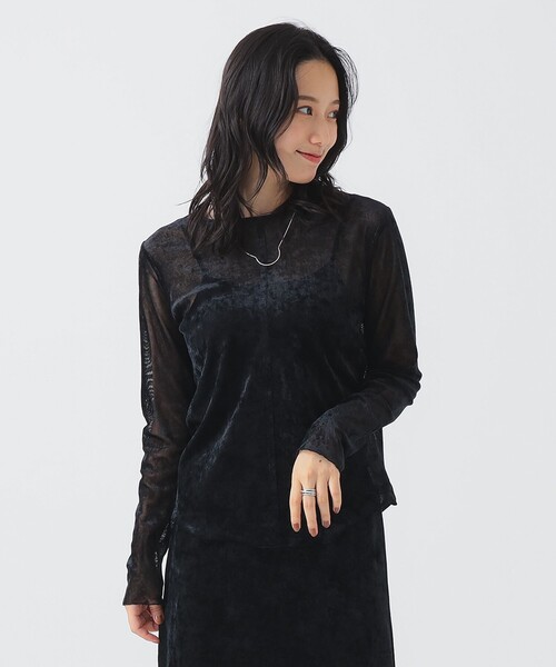 B:MING by BEAMS(ビーミングバイビームス)の「シアー ベロア ロングスリーブ Tシャツ(Tシャツ/カットソー・レディース・ブラック/ブラック系その他2/ブルー系その他・ONE SIZE)」の2枚目の写真
