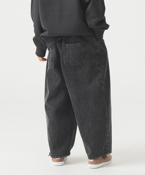 B:MING by BEAMS(ビーミングバイビームス)の「デニム カーブパンツ 2025FW(100~140cm)(デニムパンツ・キッズ・ブラック/インディゴブルー・110/100/140/130/120)」の2枚目の写真