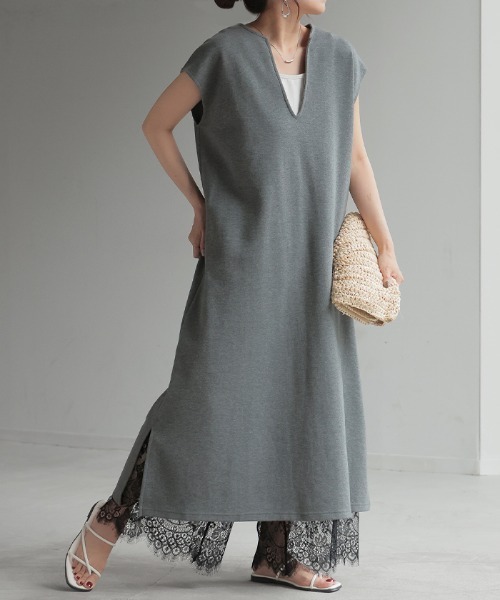 HUG.U（ハグユー）の「重ねて楽しむ 裾レースペチパンツ（その他パンツ・レディース・ブラック/ホワイト・トール丈/レギュラー丈）」の12枚目の写真