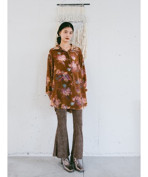 sahara（サハラ）の「Glitter Velour Stretch Pants/グリッターヴェロアストレッチパンツ（その他パンツ・レディース・ブラック/ワイン/モカ・M/S）」の18枚目の写真