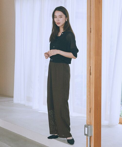 earth music&ecology（アースミュージックアンドエコロジー）の「レースイージーパンツ（その他パンツ・レディース・ブラック/モカ・S/M）」の14枚目の写真