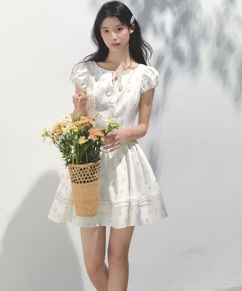 しろくま 様　新品未使用THREESQUAREストライプ パフスリーブワンピース ピンクストライプパフスリーブワンピース（ピンク）春/夏