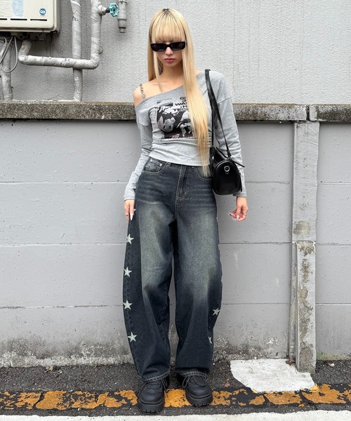 Figments（フィグメンツ）の「サイドスターカーブデニム（デニムパンツ・レディース・ライトブルー・SMALL/MEDIUM）」の17枚目の写真