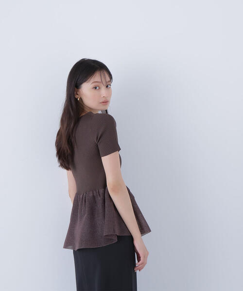 NATURAL BEAUTY BASIC（ナチュラルビューティーベーシック）の「◇シアーペプラムフォルムニット（ニット/セーター・レディース・ブラック/オレンジ/ブラウン・FREE）」の20枚目の写真