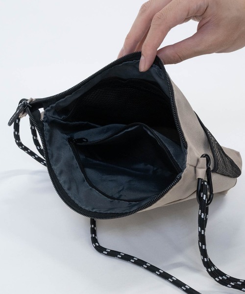 GERRY(ジェリー)の「【Y】〔GERRY/ジェリー〕撥水加工 メッシュポケット サコッシュ(ショルダーバッグ・メンズ・ブラック/チャコールグレー/マルチ/ベージュ・FREE)」の7枚目の写真