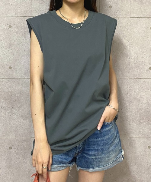 NANEA(ナネア)の「ノースリーブカットソー(Tシャツ/カットソー・レディース・ブラック/アイボリー/グレー/ホワイト/ブラウン・MEDIUM/LARGE/X-LARGE)」の4枚目の写真