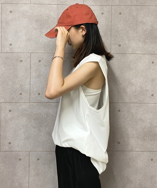 NANEA(ナネア)の「ノースリーブカットソー(Tシャツ/カットソー・レディース・ブラック/アイボリー/グレー/ホワイト/ブラウン・MEDIUM/LARGE/X-LARGE)」の11枚目の写真