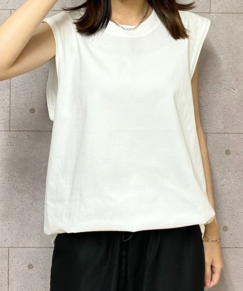 NANEA(ナネア)の「ノースリーブカットソー(Tシャツ/カットソー・レディース・ブラック/アイボリー/グレー/ホワイト/ブラウン・MEDIUM/LARGE/X-LARGE)」の13枚目の写真