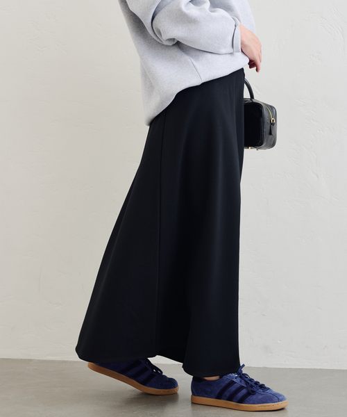 U by SPICK&SPAN（ユーバイスピックアンドスパン）の「《WEB限定/追加》カットフレアスカート（スカート・レディース・ブラウン/ブラック・36/38）」の16枚目の写真