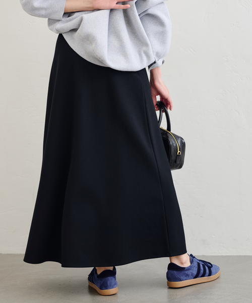 U by SPICK&SPAN（ユーバイスピックアンドスパン）の「《WEB限定/追加》カットフレアスカート（スカート・レディース・ブラウン/ブラック・36/38）」の17枚目の写真