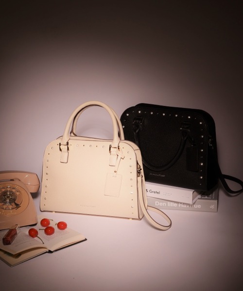 JILL by JILL STUART（ジルバイジルスチュアート）の「◇ビジュースタッズトートバッグ（トートバッグ・レディース・ホワイト/ブラック・FREE）」の3枚目の写真