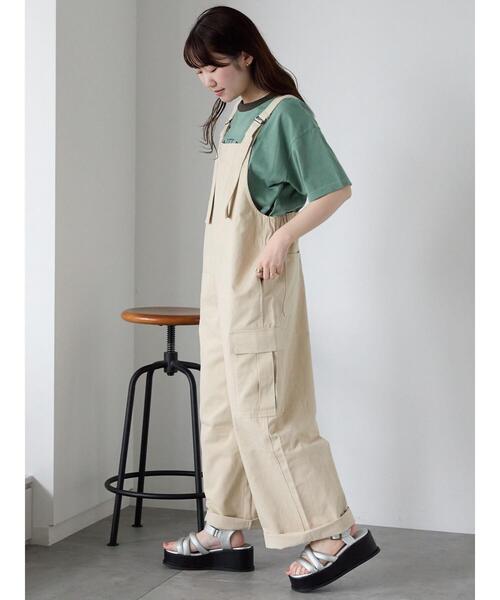 ehka sopo（エヘカソポ）の「カーゴサロペット（サロペット/オーバーオール・レディース・ブラック/ライトベージュ/カーキ・F）」の17枚目の写真