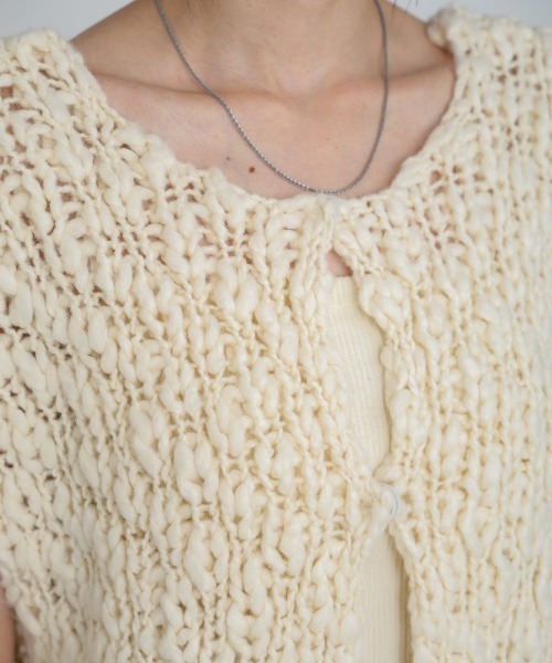 Bab(バブ)の「ハンドニットベスト(ベスト・レディース・アイボリー/ブラック・FREE)」の22枚目の写真