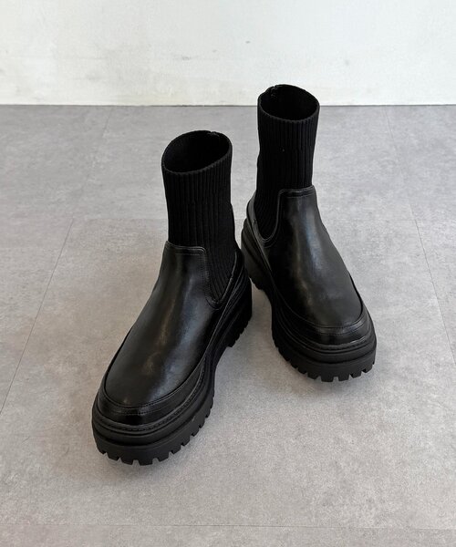 CPCM（シーピーシーエム）の「厚底ニットブーツ（ブーツ・レディース・ブラウン/ブラック/アイボリー・MEDIUM/LARGE）」の7枚目の写真
