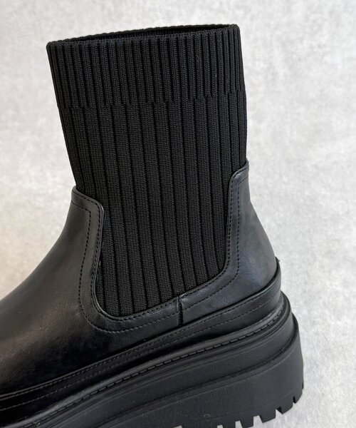 CPCM（シーピーシーエム）の「厚底ニットブーツ（ブーツ・レディース・ブラウン/ブラック/アイボリー・MEDIUM/LARGE）」の12枚目の写真