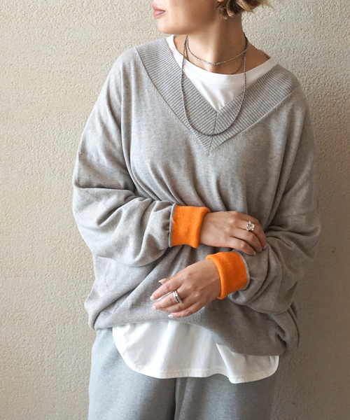 JOURNAL STANDARD LUXE(ジャーナルスタンダード ラックス)の「C/Caテンジク Vネックプルオーバー(ニット/セーター・レディース・グレー/ブラック・FREE)」の2枚目の写真