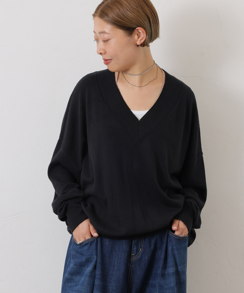 JOURNAL STANDARD LUXE(ジャーナルスタンダード ラックス)の「C/Caテンジク Vネックプルオーバー(ニット/セーター・レディース・グレー/ブラック・FREE)」の3枚目の写真