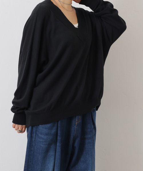 JOURNAL STANDARD LUXE(ジャーナルスタンダード ラックス)の「C/Caテンジク Vネックプルオーバー(ニット/セーター・レディース・グレー/ブラック・FREE)」の5枚目の写真