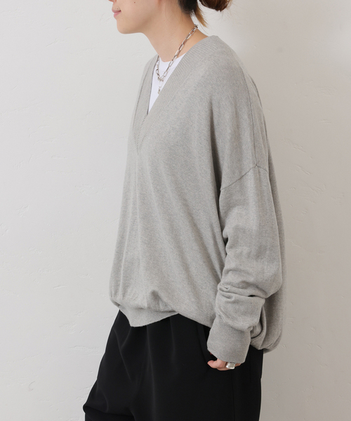 JOURNAL STANDARD LUXE(ジャーナルスタンダード ラックス)の「C/Caテンジク Vネックプルオーバー(ニット/セーター・レディース・グレー/ブラック・FREE)」の13枚目の写真