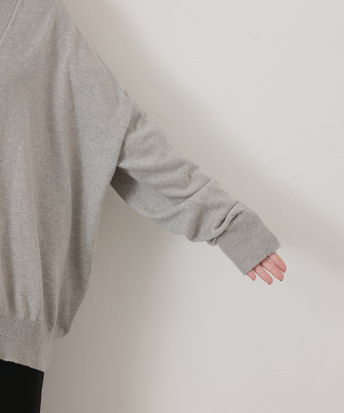 JOURNAL STANDARD LUXE(ジャーナルスタンダード ラックス)の「C/Caテンジク Vネックプルオーバー(ニット/セーター・レディース・グレー/ブラック・FREE)」の21枚目の写真
