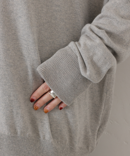 JOURNAL STANDARD LUXE(ジャーナルスタンダード ラックス)の「C/Caテンジク Vネックプルオーバー(ニット/セーター・レディース・グレー/ブラック・FREE)」の22枚目の写真