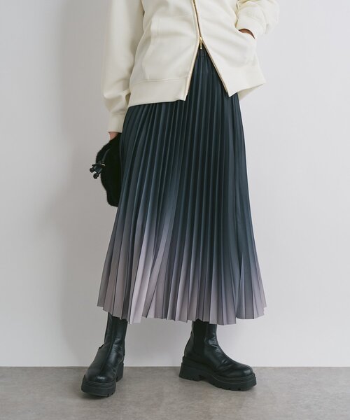 un dix cors(アンディコール)の「《オンオフ兼用・ウエスト総ゴム》グラデーションニットプリーツスカート(スカート・レディース・ブラック/ブラウン・FREE)」の2枚目の写真