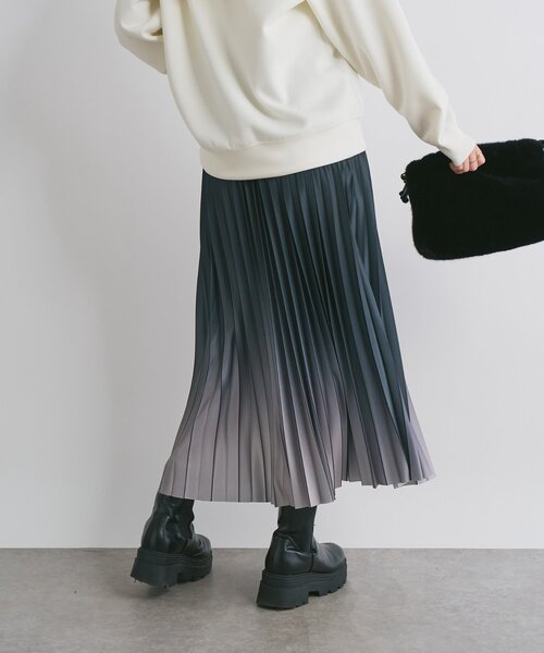 un dix cors(アンディコール)の「《オンオフ兼用・ウエスト総ゴム》グラデーションニットプリーツスカート(スカート・レディース・ブラック/ブラウン・FREE)」の18枚目の写真