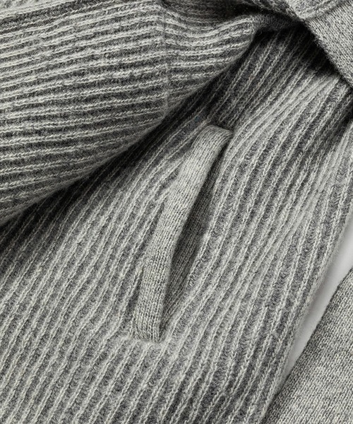 meanswhile(ミーンズワイル)の「Body Armor Knit Vest(ベスト・メンズ・ダークネイビー/チャコール/グレー・2(M)/1(S)/3(L))」の10枚目の写真