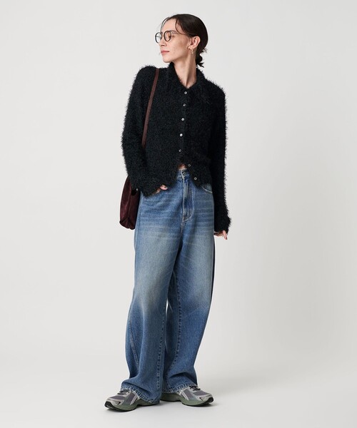 BEAUTY&YOUTH UNITED ARROWS（ビューティーアンドユースユナイテッドアローズ）の「ポリエステル シャギーカーディガン ウォッシャブル（カーディガン/ボレロ・レディース・ブラック/オフホワイト/コバルトブルー・FREE）」の9枚目の写真