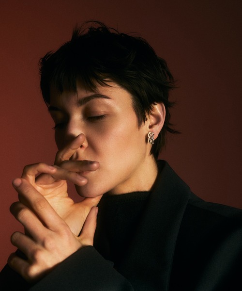 IRIS47（イリスフォーセブン）の「【IRIS 47】daphne earring/ダフネ イヤリング BO195（イヤリング・レディース・ゴールド/シルバー・FREE）」の3枚目の写真