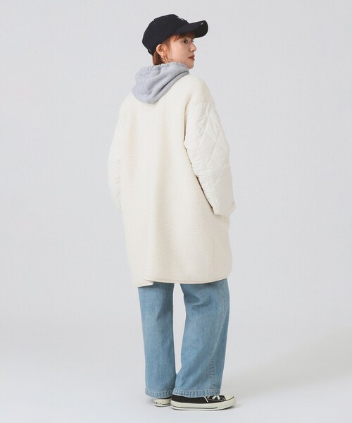 Ray BEAMS（レイビームス）の「ボア キルト リバーシブル コート（ノーカラーコート・レディース・オフホワイト/ブラック/オリーブ・0/1）」の9枚目の写真