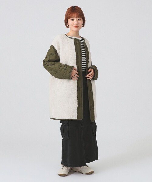 Ray BEAMS（レイビームス）の「ボア キルト リバーシブル コート（ノーカラーコート・レディース・オフホワイト/ブラック/オリーブ・0/1）」の22枚目の写真