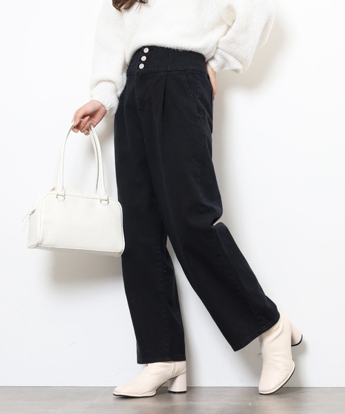 .WORKS(ドットワークス)の「.works 3個釦カラーワイドパンツ(デニムパンツ・レディース・カーキ/ブラック/ブラウン・61/64)」の1枚目の写真