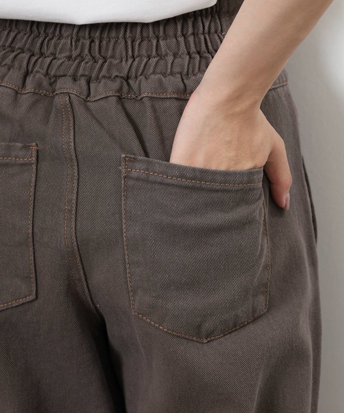 .WORKS(ドットワークス)の「.works 3個釦カラーワイドパンツ(デニムパンツ・レディース・カーキ/ブラック/ブラウン・61/64)」の11枚目の写真