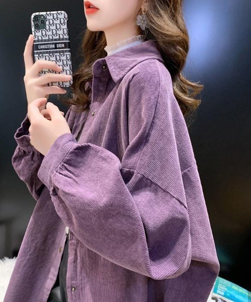 yuue' ( wear )(ユーイ)の「オーバーサイズコーデュロイシャツ(シャツ/ブラウス・レディース・キャメル/パープル/ブラック・FREE)」の4枚目の写真