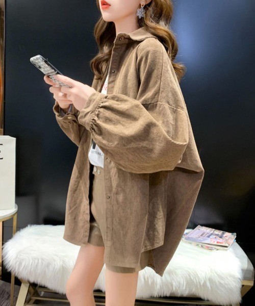 yuue' ( wear )(ユーイ)の「オーバーサイズコーデュロイシャツ(シャツ/ブラウス・レディース・キャメル/パープル/ブラック・FREE)」の12枚目の写真